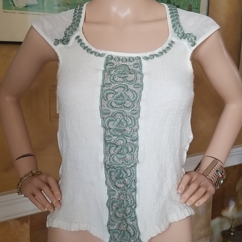 Deletta White Tank Top with Green Embroidered Trim